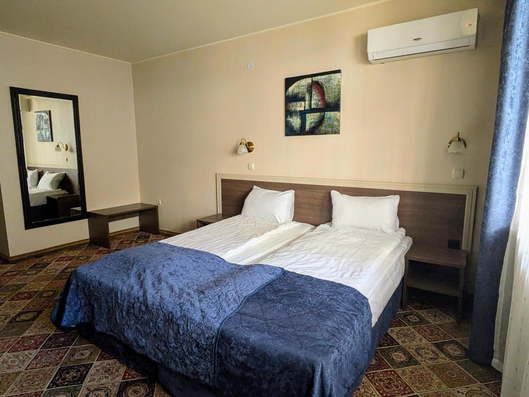 Hotel La Roka Stara Zagora Buitenkant foto