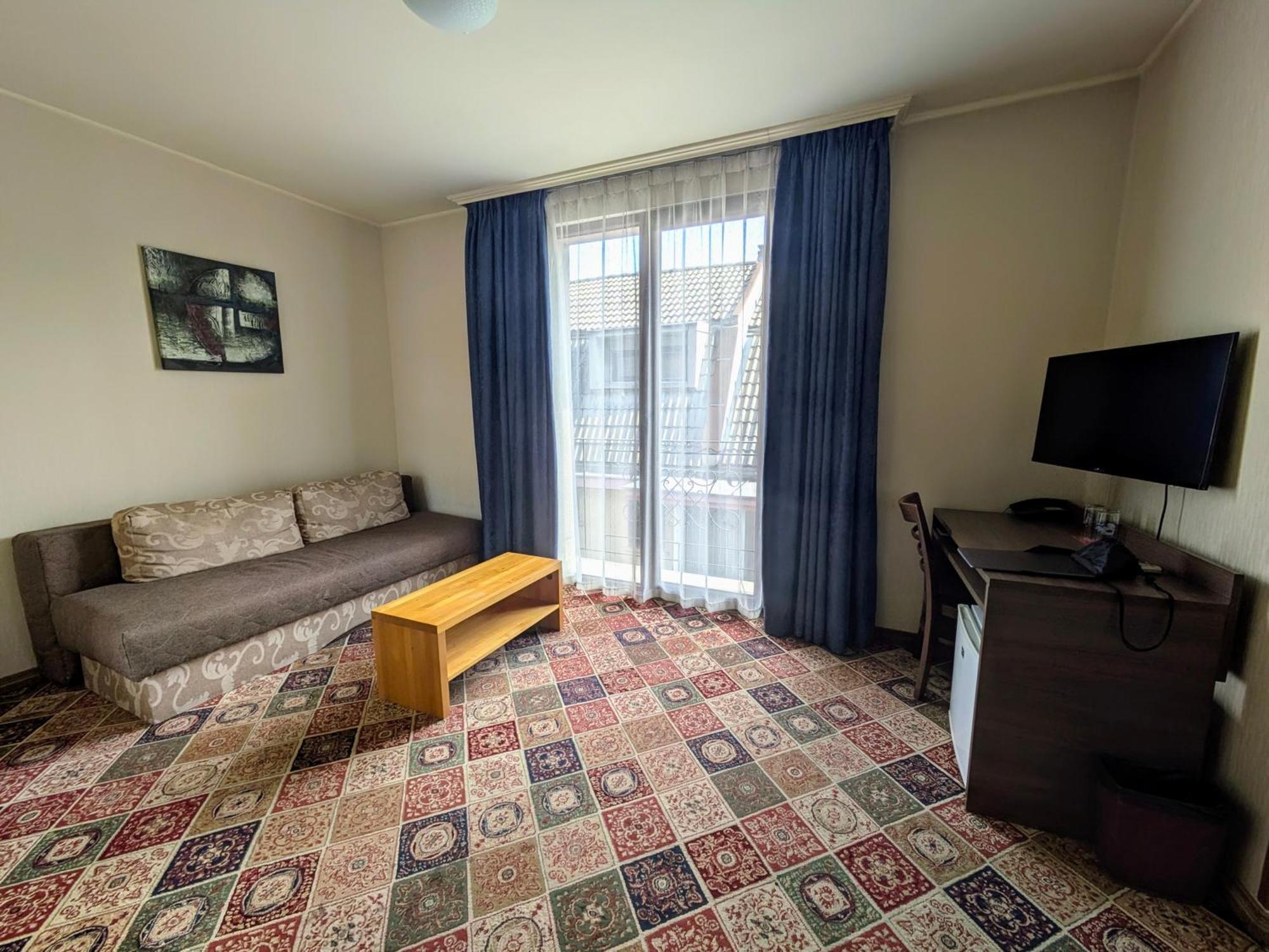 Hotel La Roka Stara Zagora Buitenkant foto