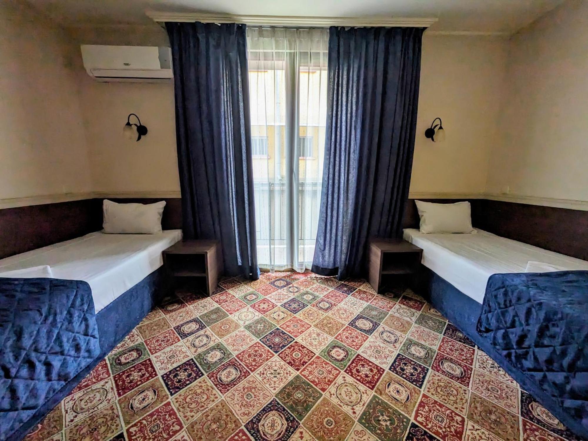 Hotel La Roka Stara Zagora Buitenkant foto